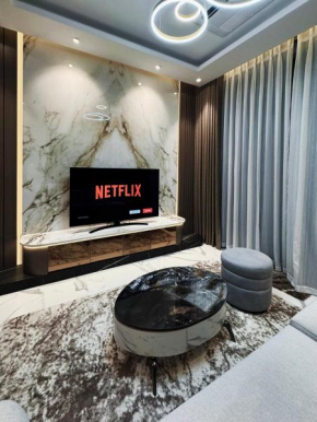 Metropole Thủ Thiêm Luxury Apartment